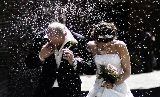Ehen und Verlobungen: Wie abergläubig sind Sie?
