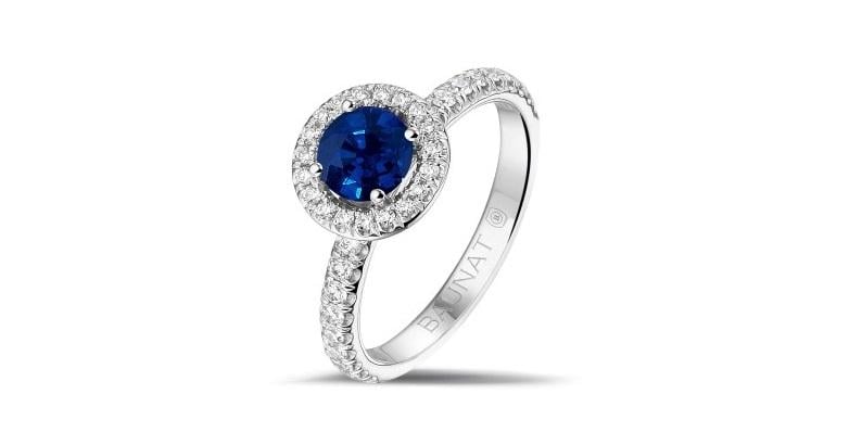 September tip: diamond ring with a sapphire