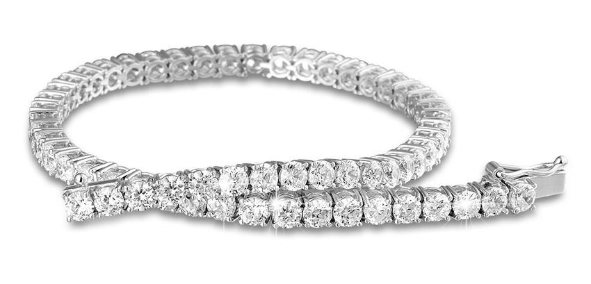 Tip: a beautiful bracelet in white gold