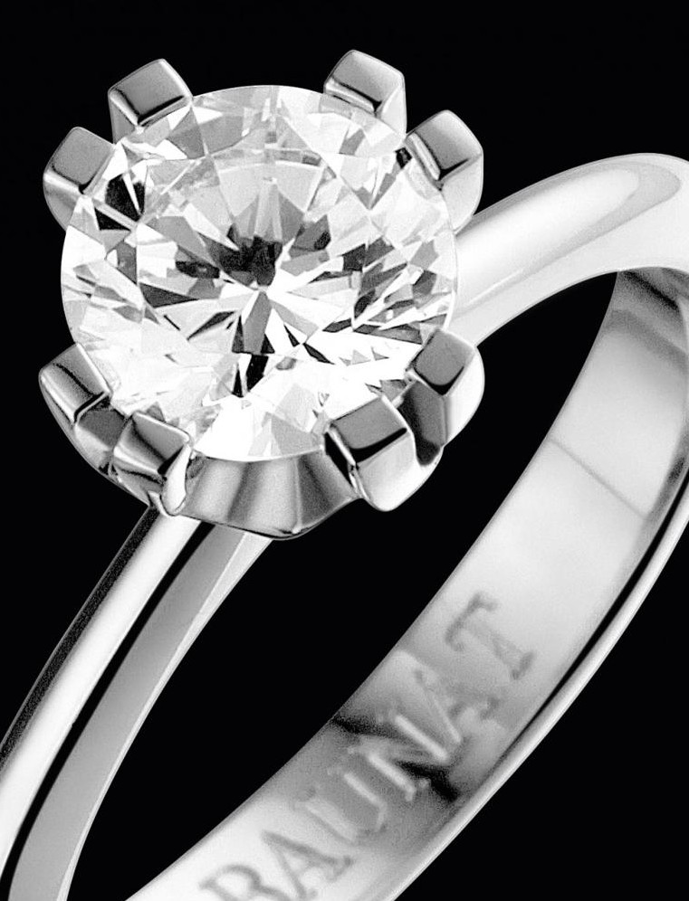 Comment les diamants sont devenus un symbole d'amour éternel