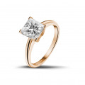 1.50 karaat solitaire ring in rood goud met princess diamant