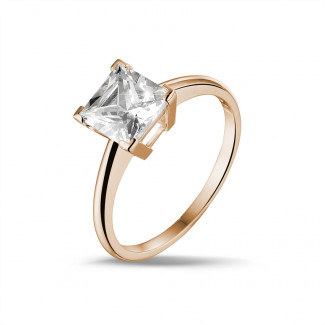 2.50 karaat solitaire ring in rood goud met princess diamant