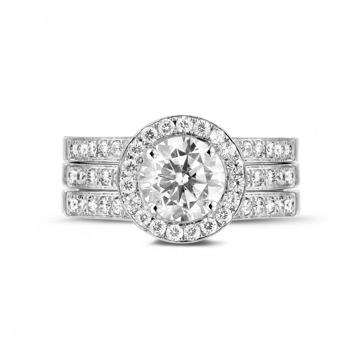 1.20 karaat diamanten solitaire ring in wit goud met zijdiamanten