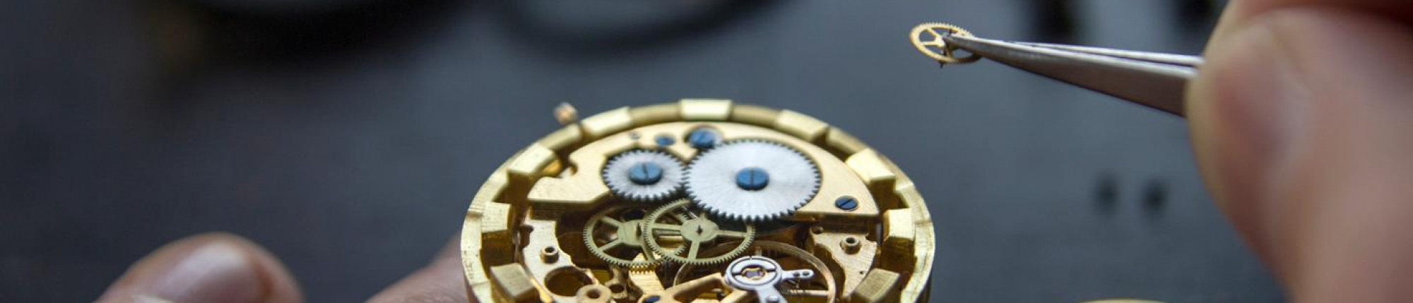 Vind uw horloge bij BAUNAT