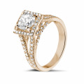 1.20 karaat diamanten solitaire ring in rood goud met zijdiamanten