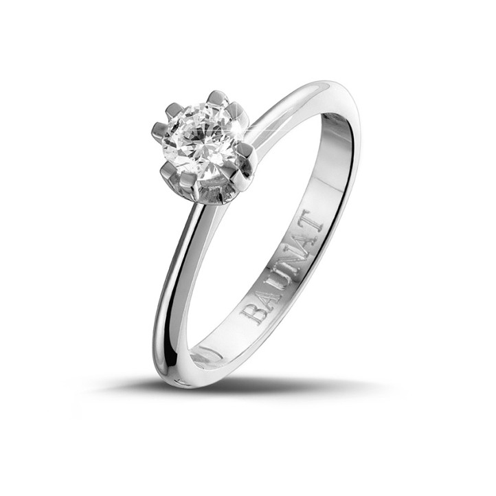 0.70 karaat diamanten solitaire design ring in witgoud met acht griffen