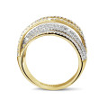 1.50 karaat ring in geel goud met ronde diamanten