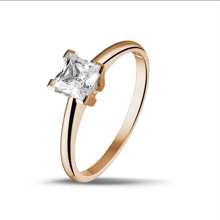 0.90 karaat solitaire ring in rood goud met princess diamant