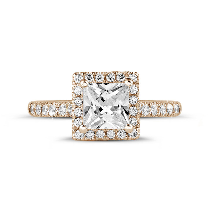 0.70 karaat Halo solitaire ring met een princess diamant in rood goud met ronde diamanten