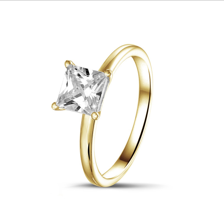 1.50 karaat solitaire ring met een princess diamant in geel goud