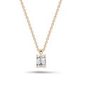 1.00 karaat solitaire hanger in rood goud met emerald cut diamant