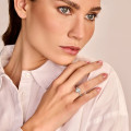 1.50Ct halo ring in rood goud met ovale diamant