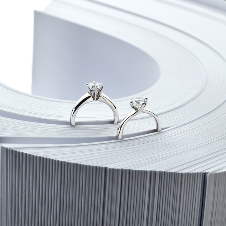 0.30 karaat diamanten solitaire ring in rood goud met zes griffen