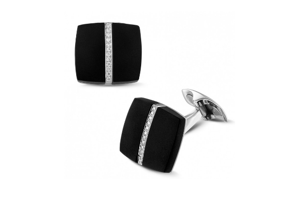 Diamanten manchetknopen onder de kerstboom?