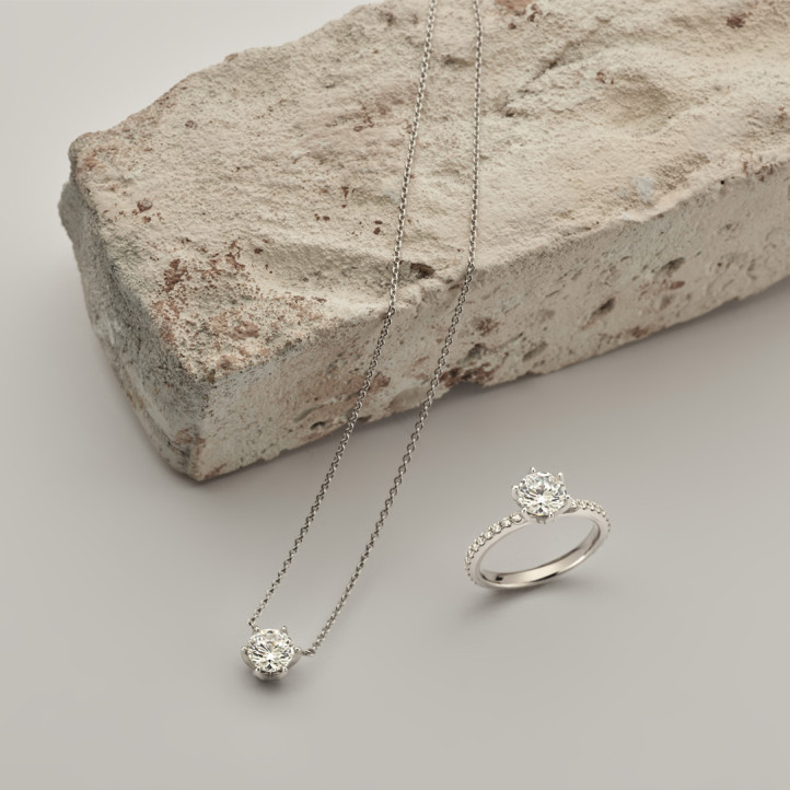 1.25 karaat solitaire hanger in geel goud met ronde diamant