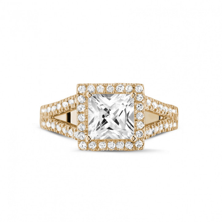 1.50 karaat solitaire ring in rood goud met princess diamant en zijdiamanten