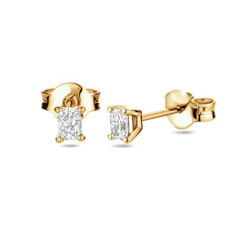 0.30 karaat solitaire oorbellen met radiant geslepen diamanten in geelgoud