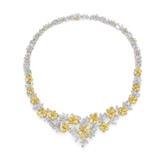Uniek exemplaar – 78,81 karaat bloemen-collier in geel en wit goud