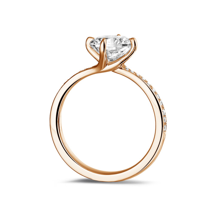 1.50 karaat diamanten solitaire ring in rood goud met zijdiamanten
