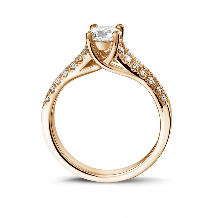 0.50 karaat solitaire ring in rood goud met zijdiamanten
