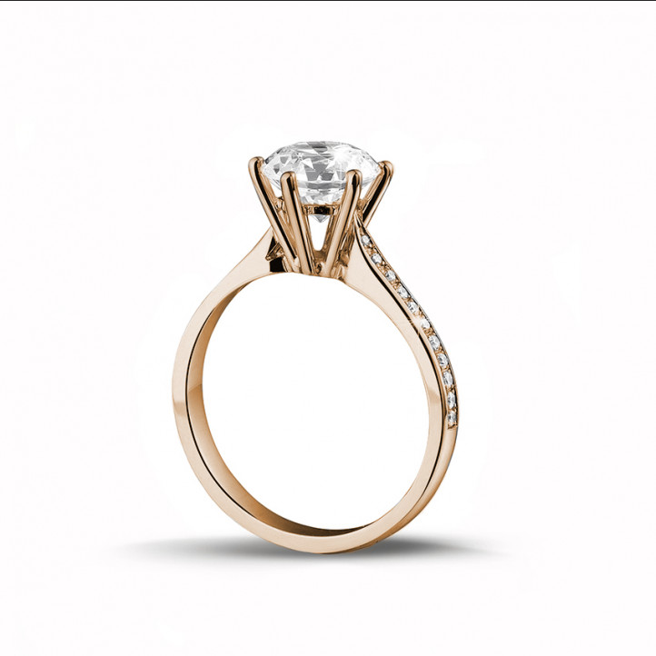 2.00 karaat diamanten solitaire ring in rood goud met zijdiamanten