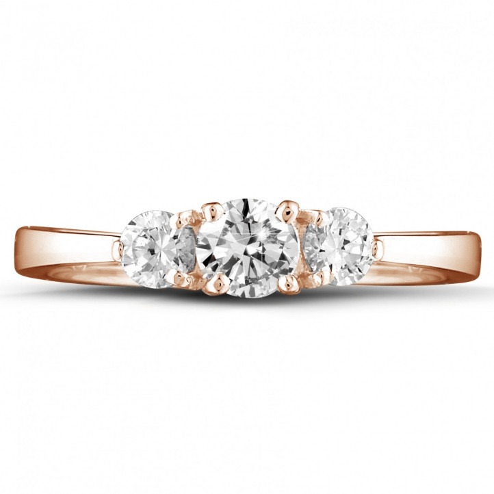 0.67 karaat trilogie ring in rood goud met ronde diamanten