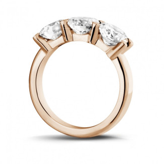 3.00 karaat trilogie ring in rood goud met ronde diamanten