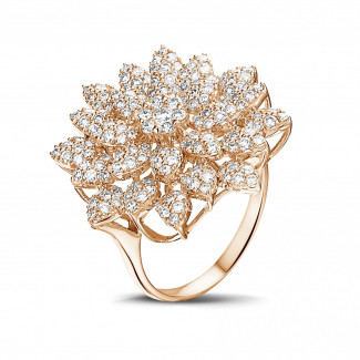 Ringen - 1.35 karaat diamanten bloemenring in rood goud
