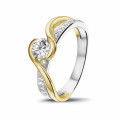 0.50 karaat diamanten solitaire ring in wit en geel goud