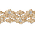 0.75 karaat diamanten design bloemenarmband in rood goud