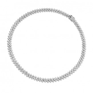 Exclusieve juwelen - 19.50 karaat diamanten halsketting in wit goud met visgraat design
