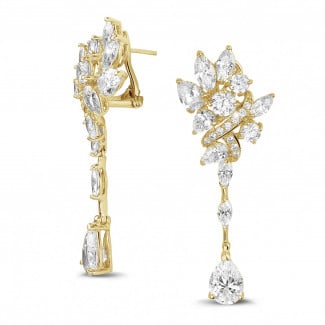 Exclusieve juwelen - 12.80 karaat oorbellen in geel goud met ronde, marquise en peervormige diamanten