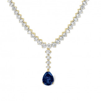 Exclusieve juwelen - 21.30 karaat diamanten dégradé halsketting in geel goud met peervormige saffier