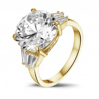 Ring met briljant - Ring in geel goud met ronde diamant en trapezoïde diamanten