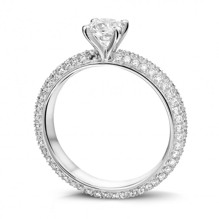 0.50 karaat solitaire ring (volledig rondom gezet) in wit goud met zijdiamanten