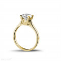 1.50 karaat diamanten solitaire ring in geel goud