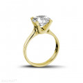 2.00 karaat diamanten solitaire ring in geel goud