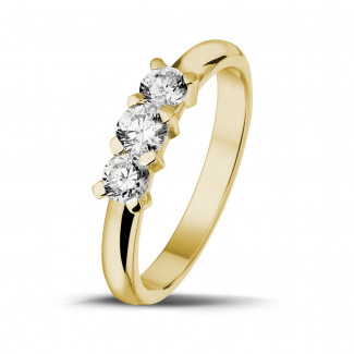 0.50 karaat trilogie ring in geel goud met ronde diamanten