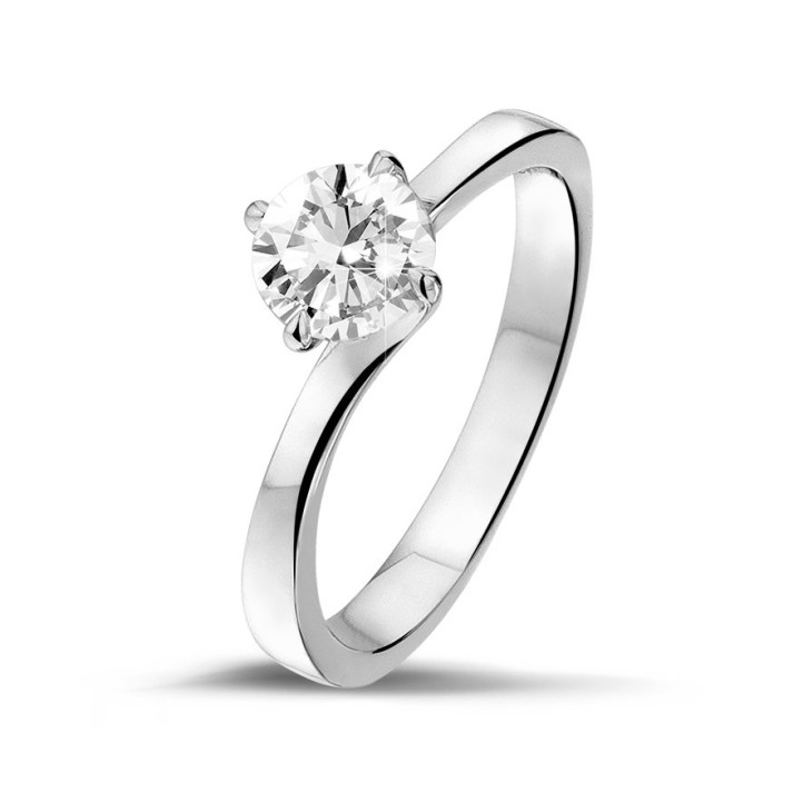 0.70 karaat diamanten solitaire ring in platina
