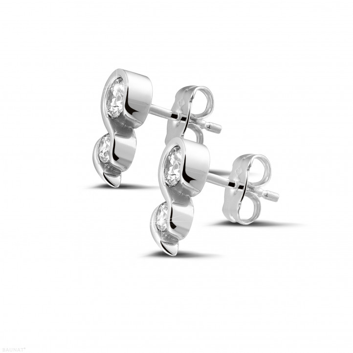 0.70 karaat diamanten oorbellen in platina