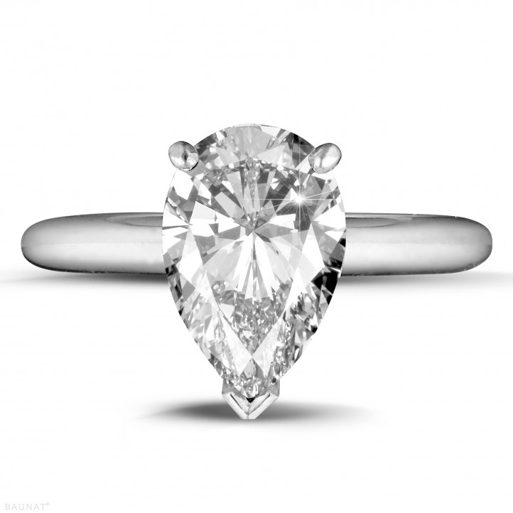 3.00 karaat solitaire ring in platina met peervormige diamant