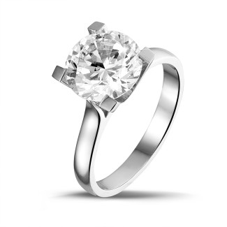 
                                                3.00 Ct