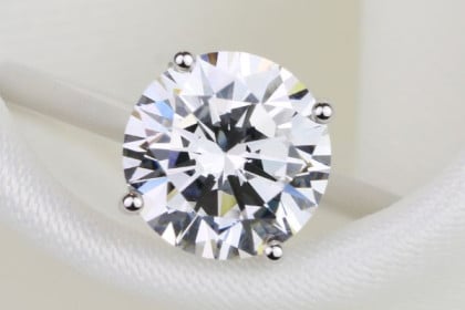 Özel bir elmas kalitesi mi arıyorsunuz?