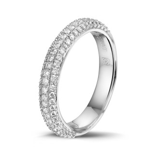 女士婚戒 - 0.65克拉白金密镶钻石戒指(半环镶钻)