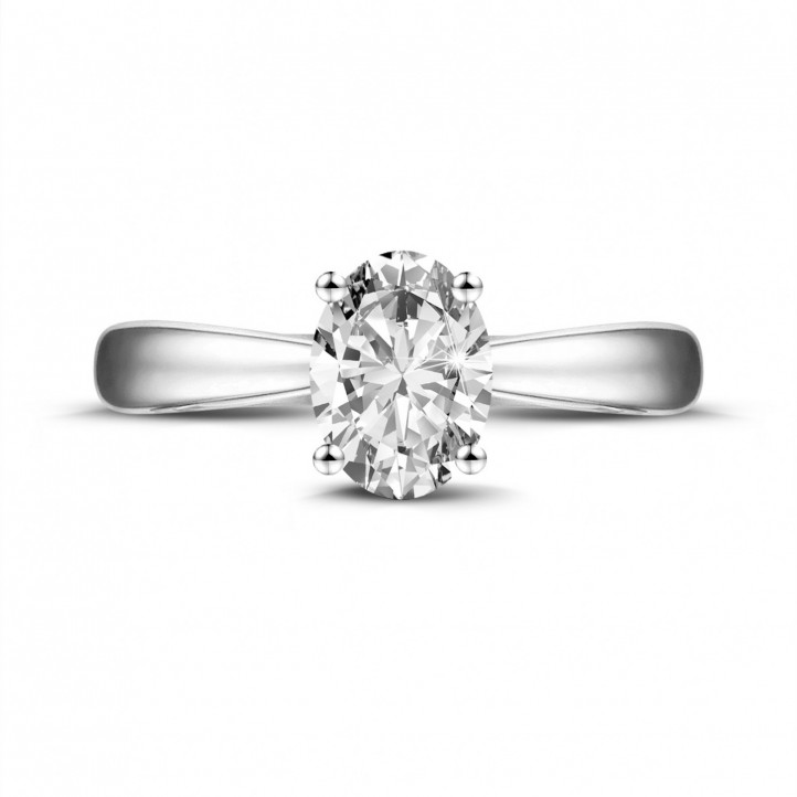 1.20克拉铂金椭圆形单钻戒指